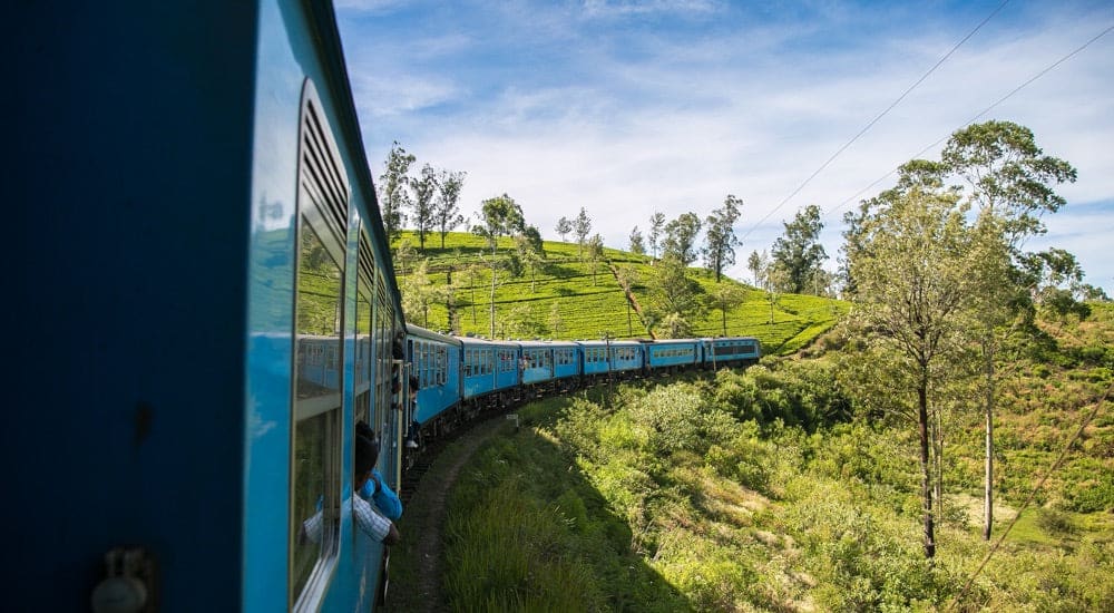 Ceylon Tee - Zug nach Nuwara Eliya
